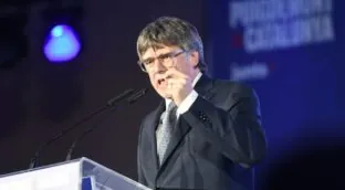 Puigdemont reunirá el lunes a la ejecutiva de Junts en Francia en pleno pulso con el PSOE