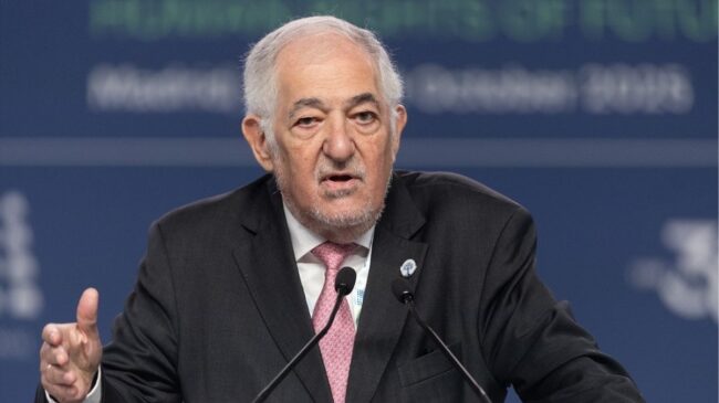 El Tribunal Constitucional da la razón al PP y acusa al Congreso de bloquear leyes