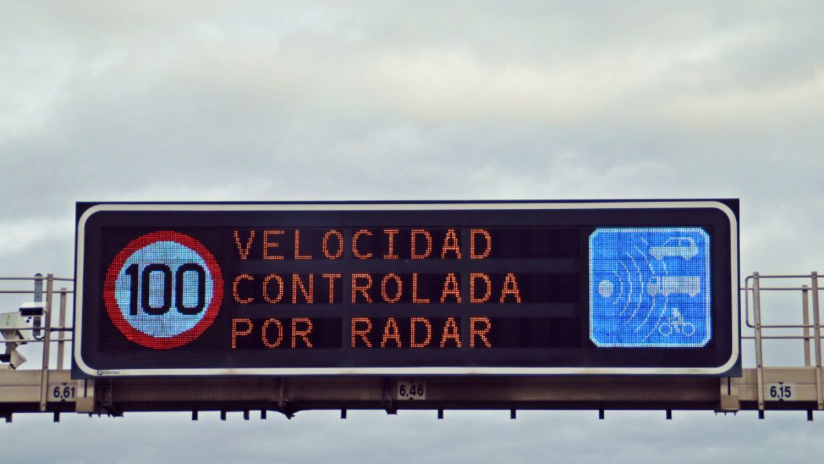 La DGT instala cuatro nuevos radares en estas autovías de Madrid: «Hasta 200 euros de multa»