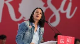 El PSOE responde a las críticas de Feijóo: el PP es el partido de los sobres «pero ilegales»