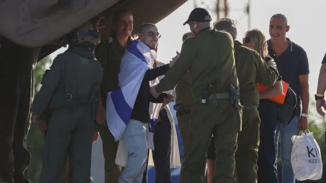 Israel acusa a Hamás de violar el acuerdo con la entrega de solo cuatro cadáveres