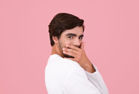 Por qué nos reímos después de una discusión tensa: lo explica la psicología