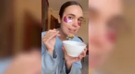 Una tiktoker comparte el remedio tradicional ucraniano para no enfermar en invierno