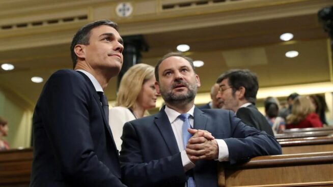 Ábalos ya manejaba su 'caja b’ de «folios» a los seis meses de que Sánchez le hiciese ministro