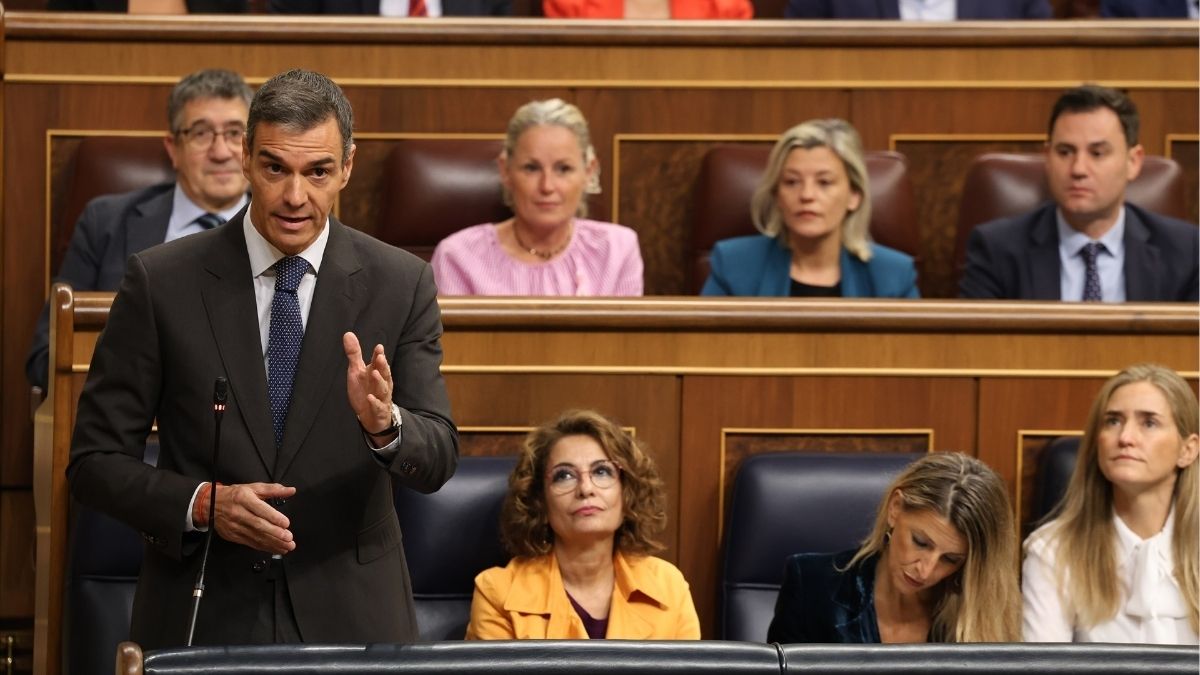 Sánchez critica la reacción de Moreno a la crisis de cribados: «Mala gestión y desprotección»