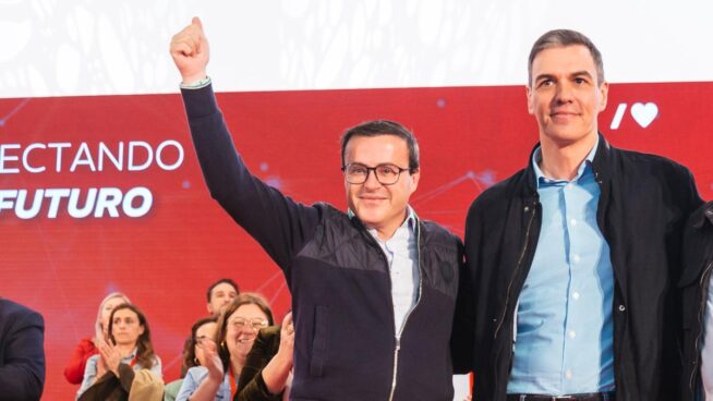 El Comité Regional del PSOE ratifica la candidatura de Gallardo para salir «a ganar»