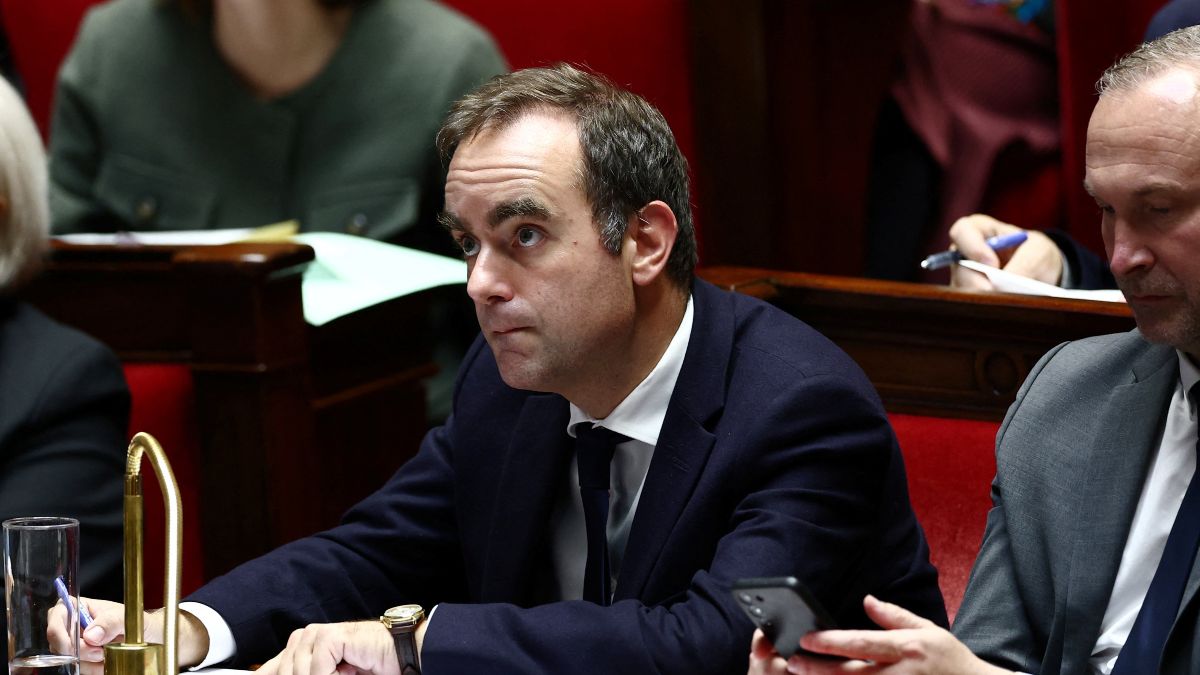 Lecornu propone suspender temporalmente la reforma de las pensiones en Francia