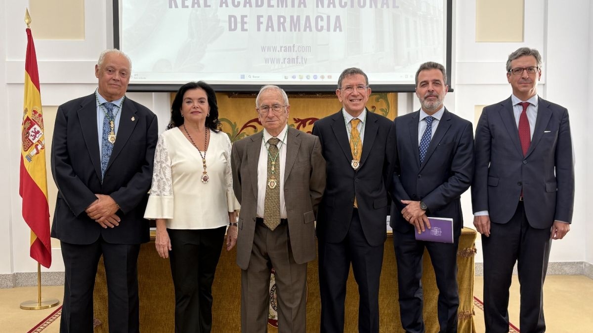 Cofares y la Ranfe destacan la resiliencia de la farmacia comunitaria después de la dana