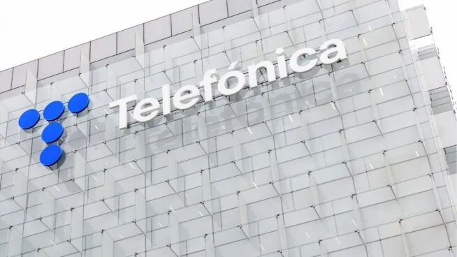 Telefónica estudia un recorte de plantilla en plena revisión estratégica