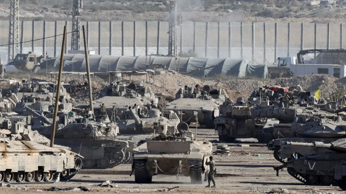 Las tropas israelíes comienzan a replegarse de áreas urbanas de la Franja de Gaza