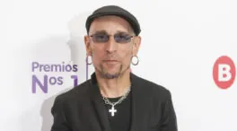 Fito Cabrales, más allá de la música: trabajó en un club de alterne, adicciones, su mujer y tres hijos