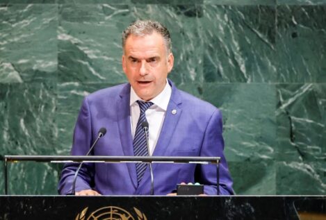 Uruguay legaliza la eutanasia con la ley de «muerte digna»