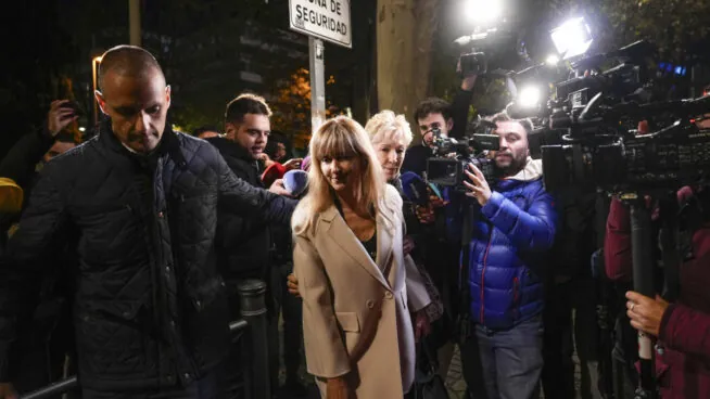 Peinado archiva la causa contra la alto cargo que contrató a la asesora de Begoña Gómez