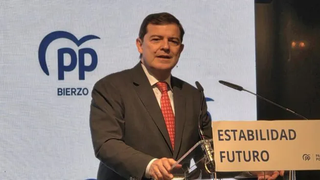 Mañueco reivindica su gestión y defiende la estabilidad de Castilla y León