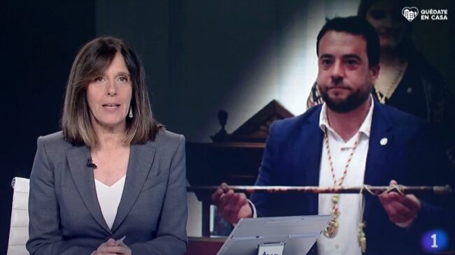 «Lo que menos me importaba era el puto virus»: el libro del alcalde pillado borracho en pandemia