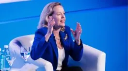 Calviño, en su primer libro: «Siempre me he sentido apoyada por el presidente»