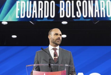 El Supremo avanza para acusar al hijo de Bolsonaro por frenar la causa por golpismo