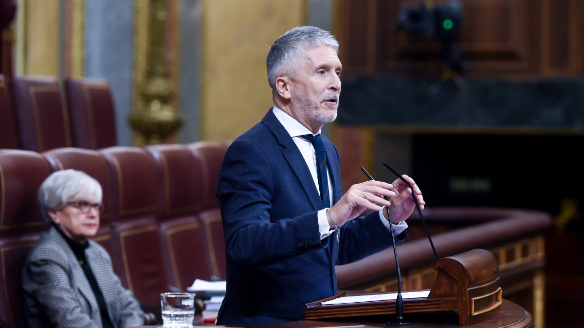 Marlaska celebra que el abogado de la UE avale la amnistía tras «la mayor crisis constitucional desde el 23-F»