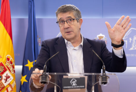 El PSOE cree que la comparecencia de Mazón fue «tan indigna» como su Presidencia