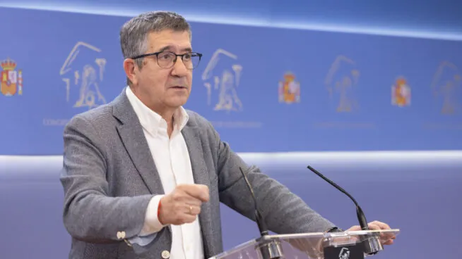 Patxi López califica de «estrambote» el juicio contra el fiscal general del Estado