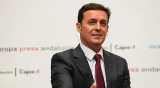 El expresidente de la Diputación de Almería proclama su «inocencia» y pide confianza