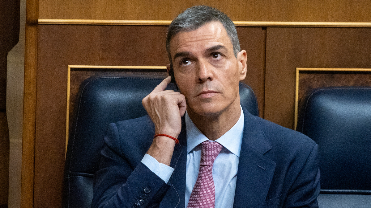 Pedro Sánchez visita Ceuta para presentar la nueva terminal de pasajeros