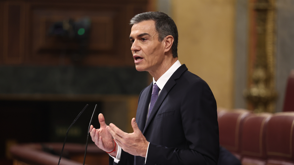 Sánchez asegura que privatizar servicios públicos también es corrupción