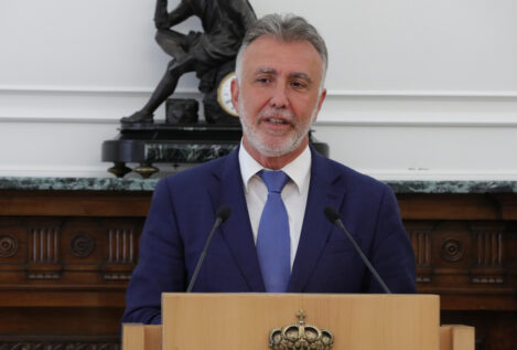 Torres dice que el Gobierno tiene 432 de los 2.826 expedientes de menores inmigrantes