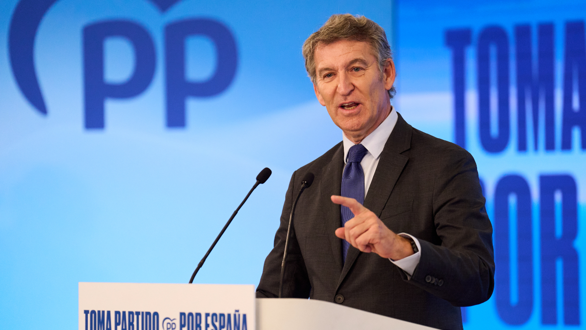 Feijóo, tras formalizar Junts su ruptura: «¿Cómo era eso del Gobierno más estable de Europa?»