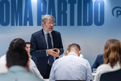 El PP apuesta por devolver a las clases medias vía IRPF parte de la renta perdida por la inflación