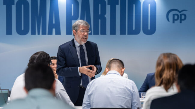 El PP ve un conflicto de intereses tras la salida de los Escribano de Indra por 900 millones