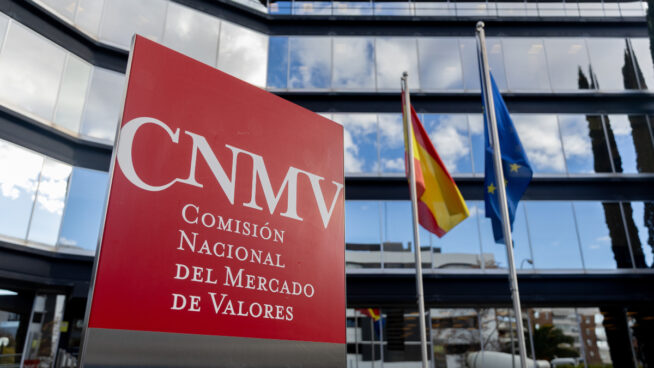 La CNMV alerta sobre las estafas amorosas de inversión: «El corazón roto y los bolsillos vacíos»