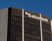 Sabadell cierra la venta de TSB a Santander por 3.300 millones y abonará el 'macrodividendo'