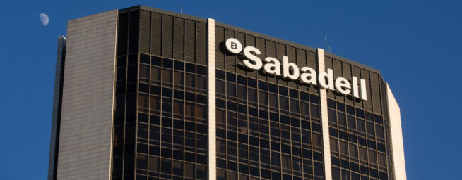 Dimite el consejero díscolo del Sabadell que votó a favor de la opa de BBVA