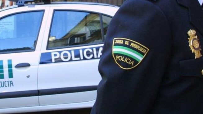 La Policía impide la venta de un bebé por 3.000 euros a una pareja en Málaga