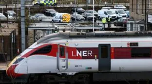 Al menos nueve heridos graves tras un apuñalamiento múltiple cerca de Londres