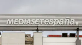 La CNMC multa a Mediaset por «intromisión de una marca» en sus contenidos editoriales