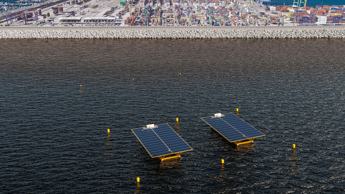 Naturgy impulsa un proyecto pionero en España de fotovoltaica flotante en mar abierto
