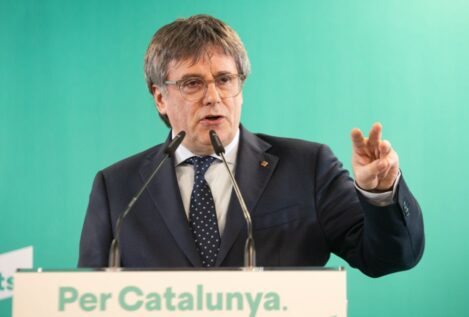 Puigdemont pide al Constitucional suspender su orden de detención tras el informe del TJUE