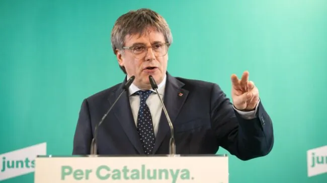 Puigdemont carga contra la Audiencia por citar a Jordi Pujol: «No pueden ser más miserables»
