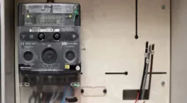 Un juez condena a una eléctrica por acusar sin pruebas a un cliente de manipular el contador