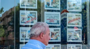 Los notarios confirman el enfriamiento en la venta de viviendas con una caída del 11,4%