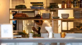 La producción del sector servicios subió un 5,2% en septiembre y sumó 15 meses de alzas