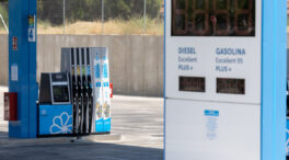 La OCU descarta diferencias de calidad entre las gasolineras más baratas y grandes cadenas