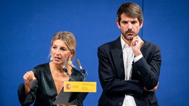 Sumar ve a Ábalos «desesperado» y quita importancia a sus ataques: «No aporta pruebas»