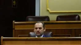 El Congreso suspenderá a Ábalos de sueldo y derechos parlamentarios si entra a prisión