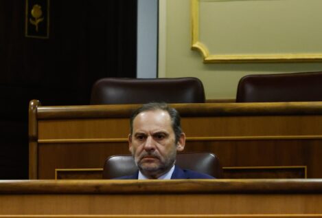 El Congreso suspenderá a Ábalos de sueldo y derechos parlamentarios si entra a prisión