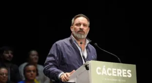 Vox apretará en la negociación en Valencia sabiendo que al PP no le convienen elecciones