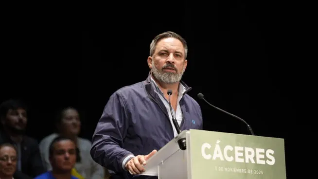 Vox encara el próximo ciclo electoral sin grandes nombres: «El candidato es Santiago»
