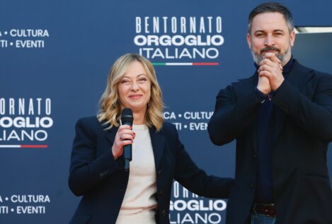 Abascal se reúne con Meloni y denuncia la «insólita corrupción» en España